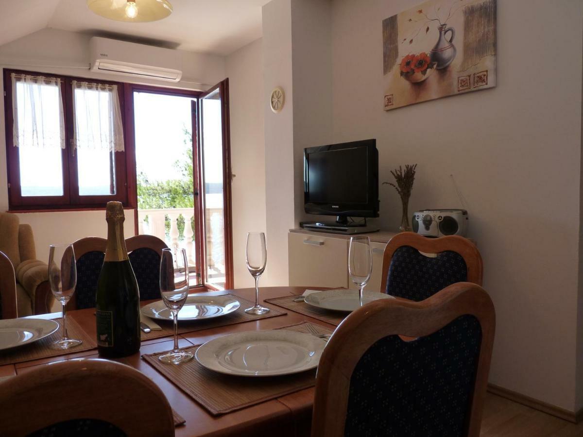 Apartments Agrijan Maslenica Exterior photo